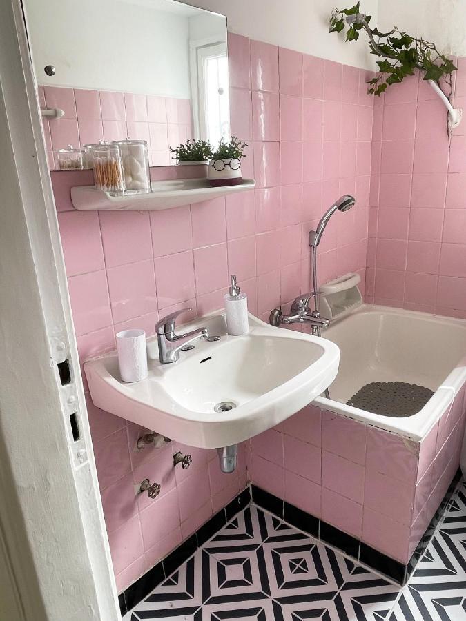 The Coziest Apartment In أثينا المظهر الخارجي الصورة
